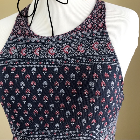 Abercrombie&Fitch Body Con Halter Dress - Picture 5 of 7